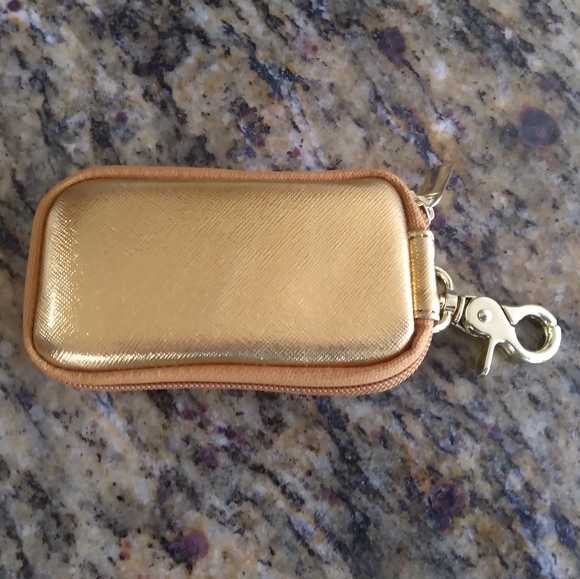 Doterra oil box and small vile keychain bag - Picture 9 of 9
